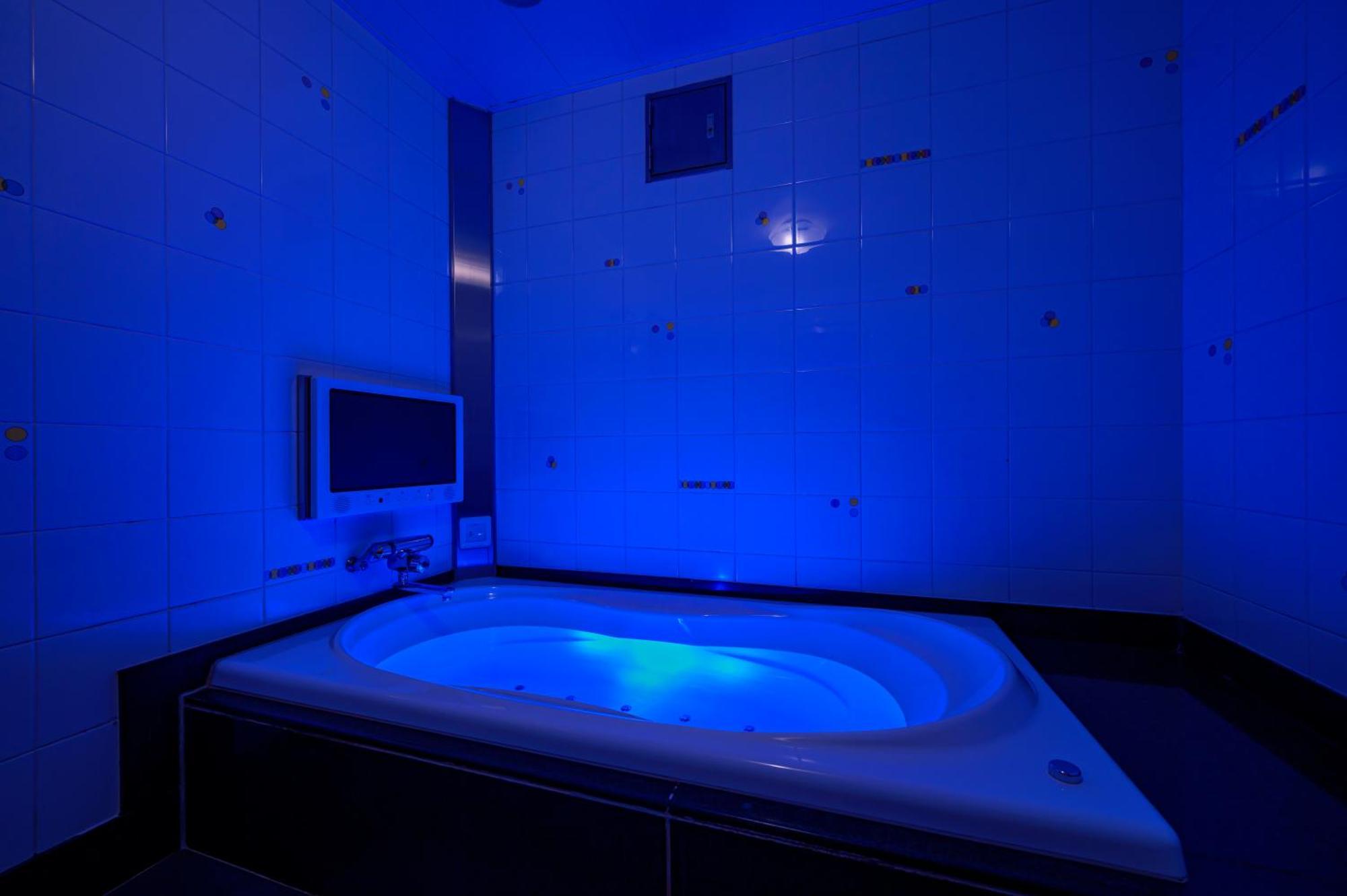 Hotel Mobilia (Adults Only) Tsurugashima Esterno foto
