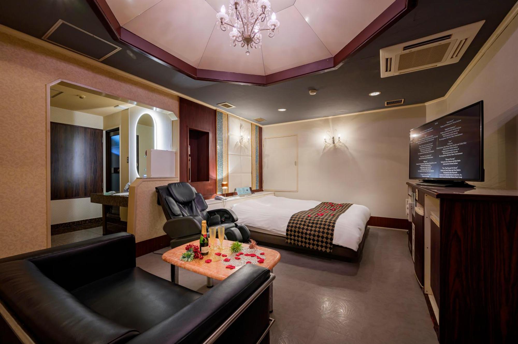Hotel Mobilia (Adults Only) Tsurugashima Esterno foto