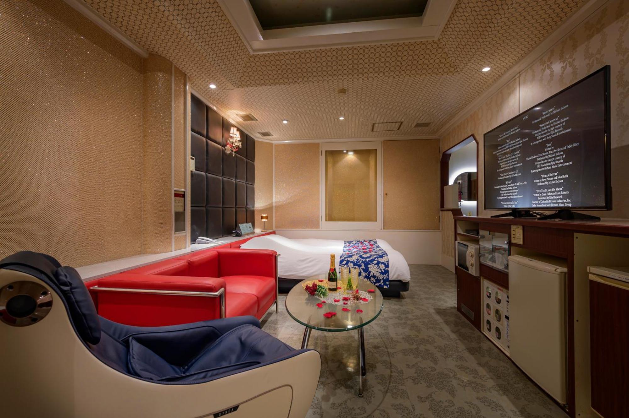 Hotel Mobilia (Adults Only) Tsurugashima Esterno foto