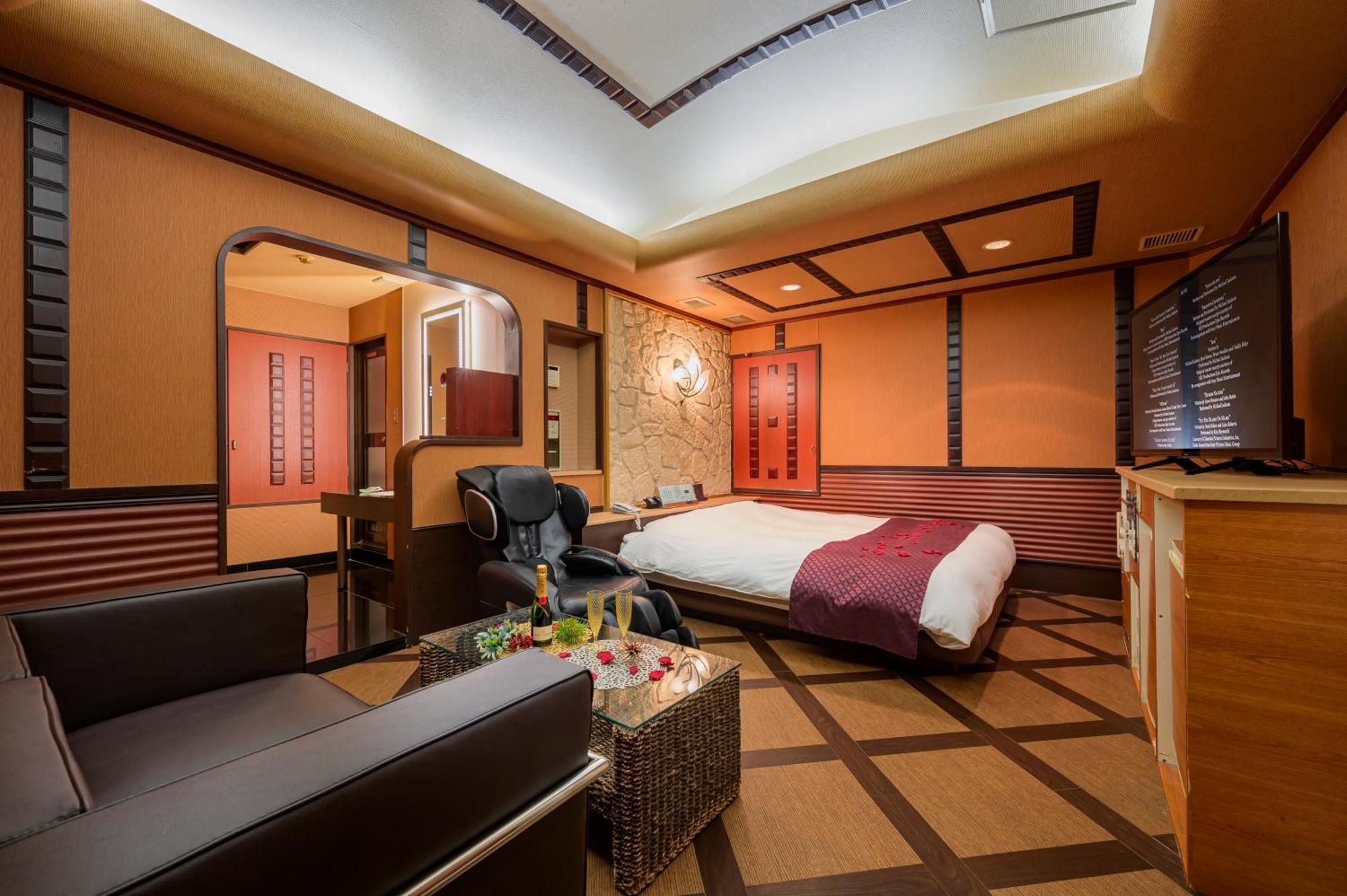 Hotel Mobilia (Adults Only) Tsurugashima Esterno foto